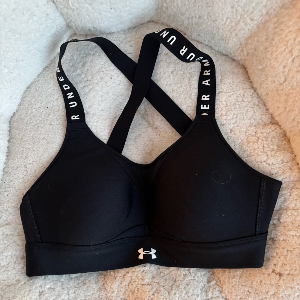Under Armour Black Sports Bra with Adjustable Straps and Wide Band